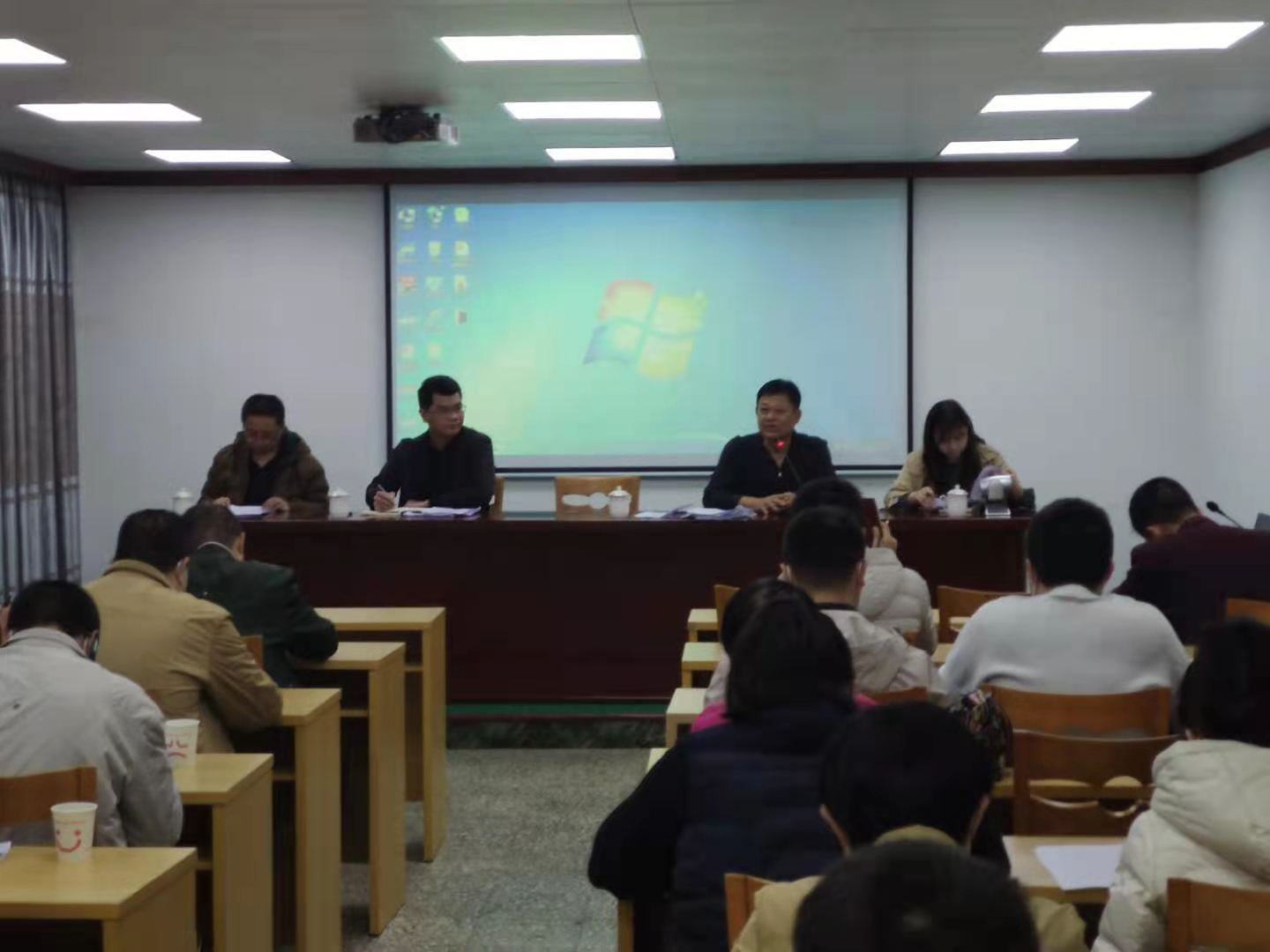 2021年2月1日市財(cái)政局到縣財(cái)政局督導(dǎo)“數(shù)字財(cái)政”工作.jpg